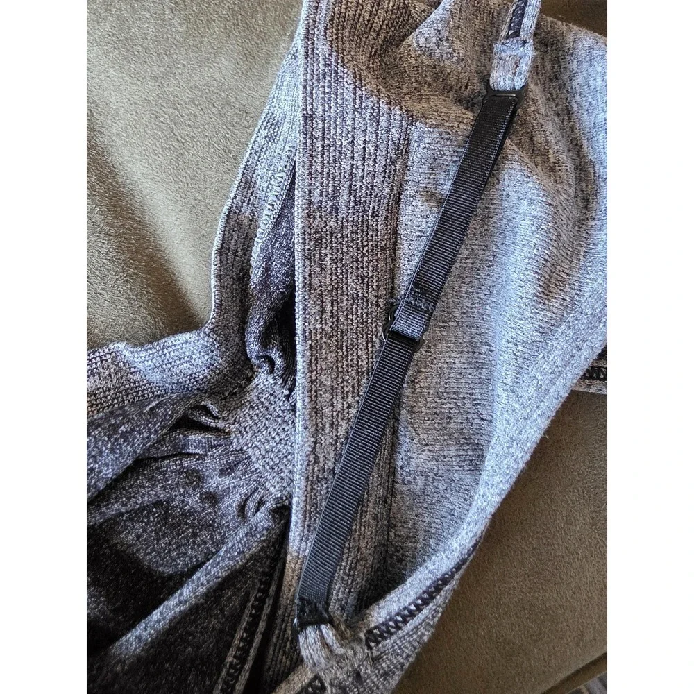 Wilfred Sports Bra Medium Grey Heathered Sleeveless Athleisure Activewear Top